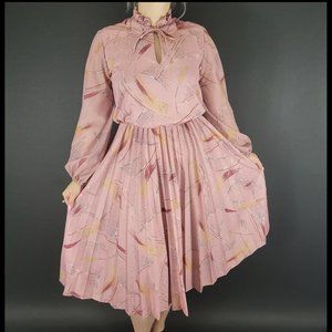 70s/80s Abstract Long Sleeve Ruffle Tie Neck Dress